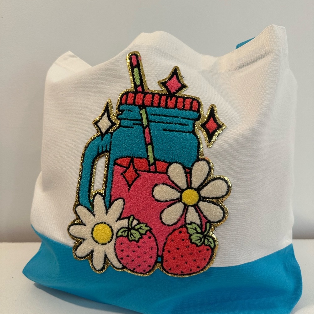 Strawberry lemonade, canvas, tote bag